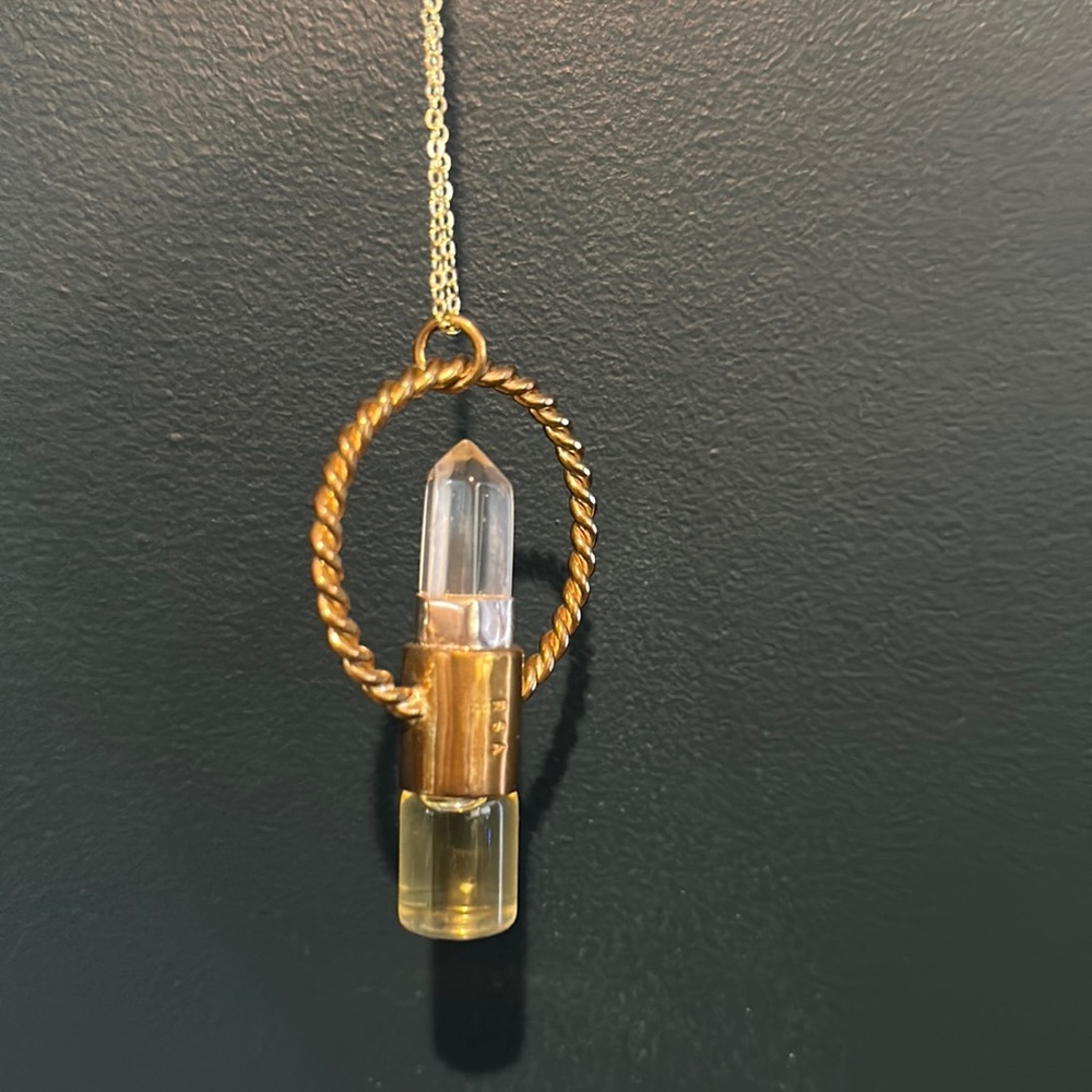 Essential Oil Quartz Necklace